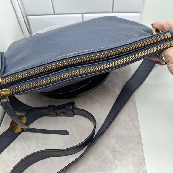 Margot New York Blue Leather Shoulder Bag 9.5x12 - Picture 6 of 15